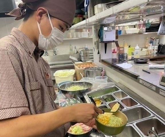 お好み焼きレストラン　どんどん亭　那珂川店のアルバイト・バイト求人情報-02