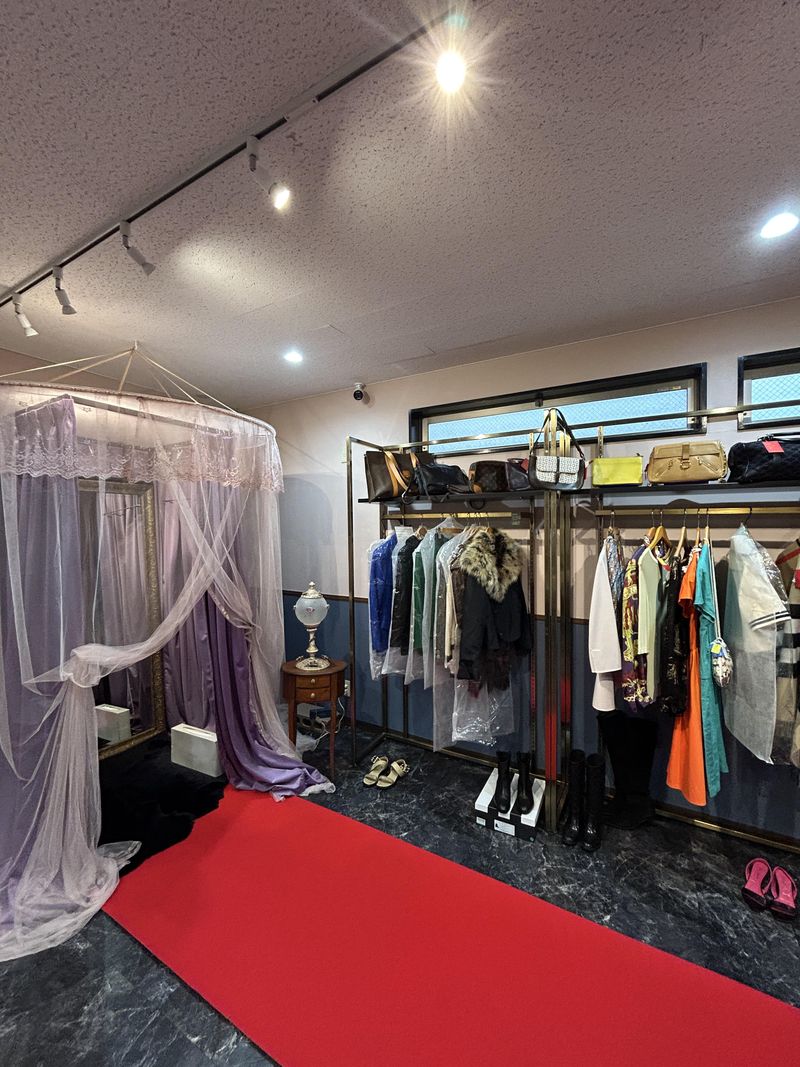 Luxury&Vintage anqasのアルバイト・バイト求人情報-03
