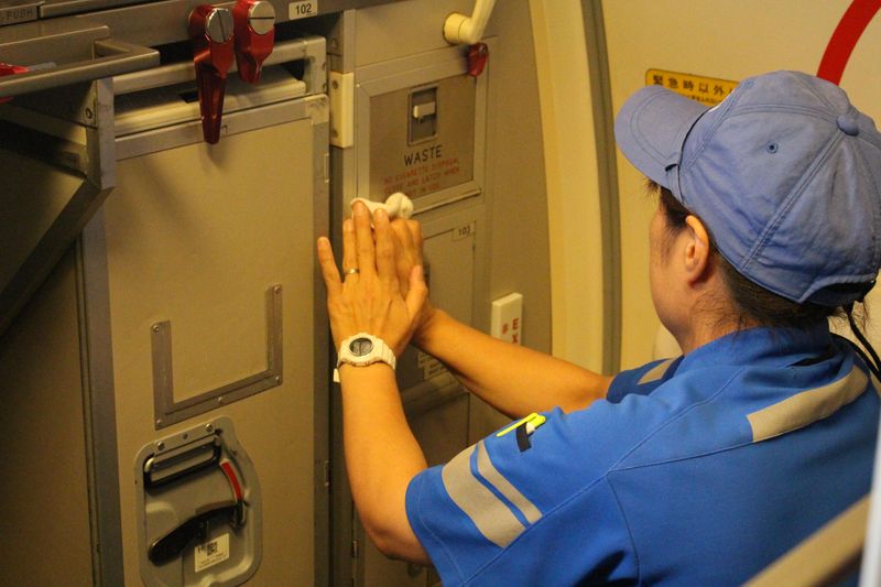 株式会社ピュアライン　勤務先:愛知県常滑市セントレアのアルバイト・バイト求人情報-05