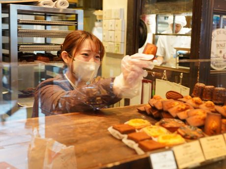 VIRON 渋谷店(原宿駅)のアルバイト・バイト求人情報-01