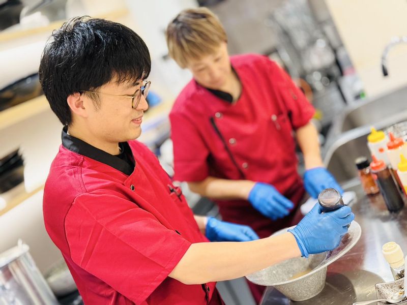 サーモンnoodle3.0　三軒茶屋店のアルバイト・バイト求人情報-03