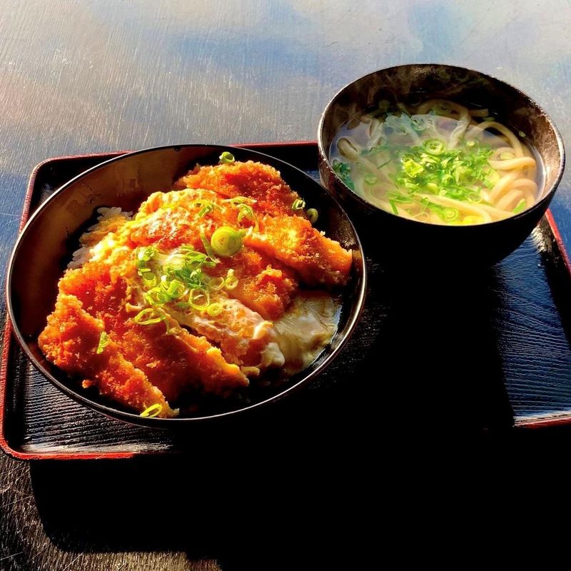 有限会社安曇　あずみうどん大刀洗本店のアルバイト・バイト求人情報-05