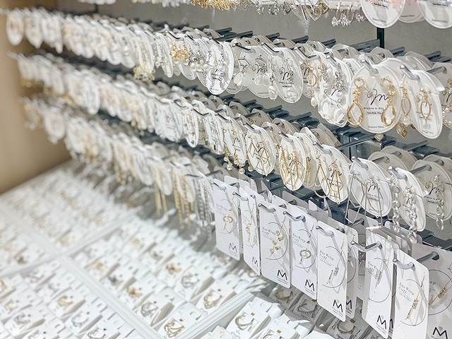 illusie300 イルーシーサンマルマル オリナス 錦糸町 店のアルバイト・バイト求人情報-05