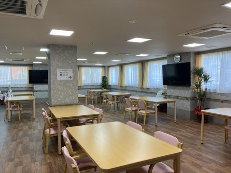 株式会社セルヴィス　ハピネスひだまりの里のアルバイト・バイト求人情報-03