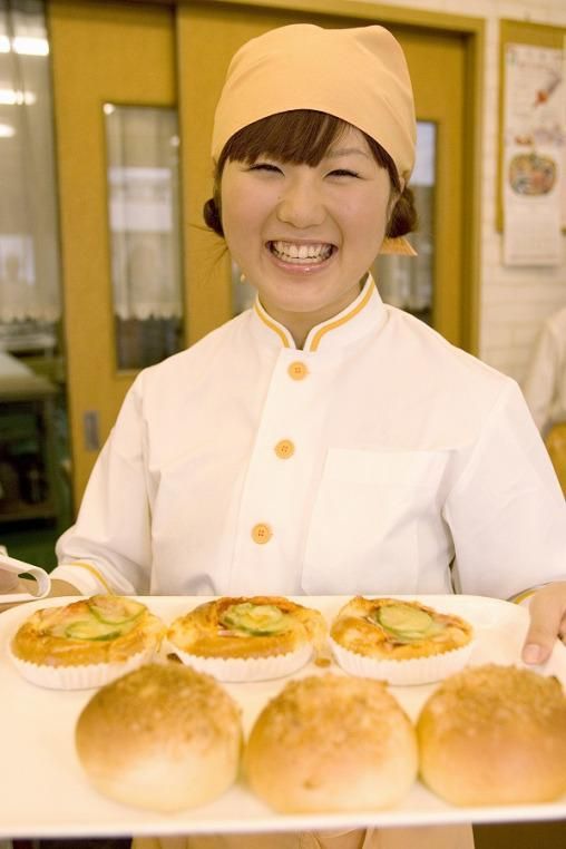 ベーカリーカフェモリデアイ倶知安店のアルバイト・バイト求人情報-02