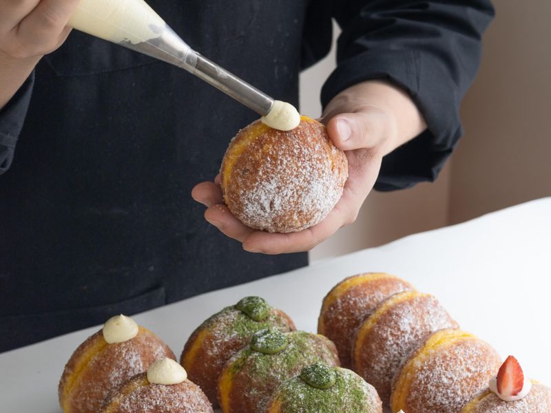 TRUFFLE DONUT 東京国立店(トリュフドーナツ)のアルバイト・バイト求人情報-04
