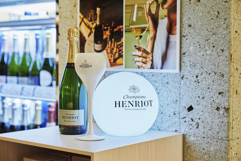 THE CELLAR Roppongi(株式会社カーヴ・ド・リラックス)のアルバイト・バイト求人情報-05