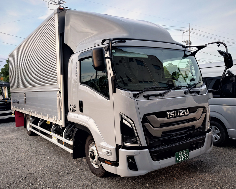 菱自運輸株式会社　高槻営業所