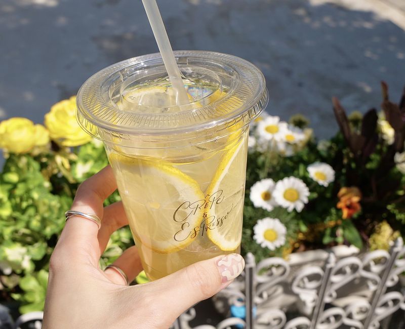 クレープとエスプレッソと 渋谷(仮)のアルバイト・バイト求人情報-02