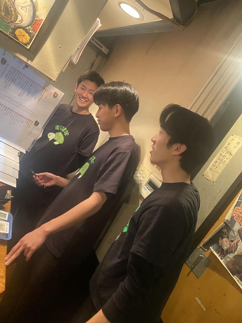亀は萬年のアルバイト・バイト求人情報-02
