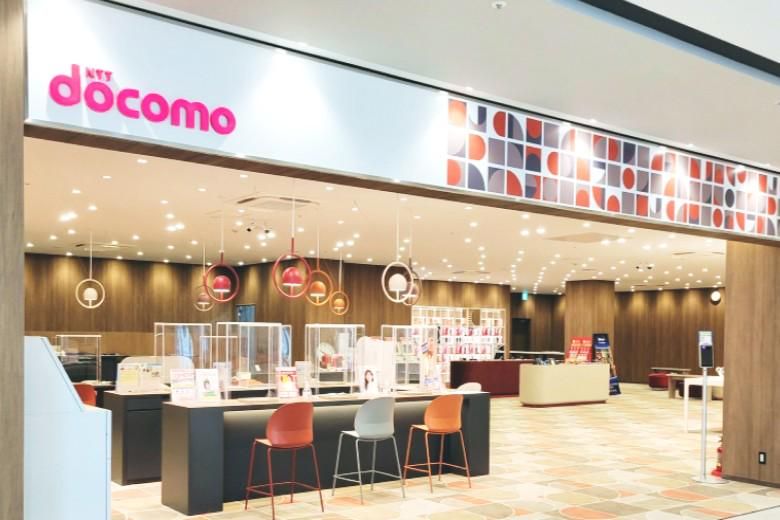 ドコモショップの受付・ご案内業務を知ろう!座談会&店舗見学
