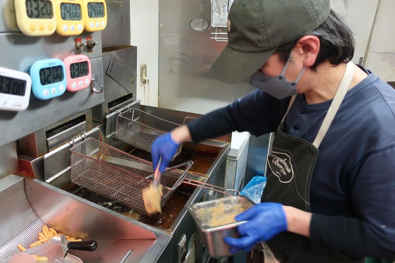 フレッシュネスバーガー 用賀店の求人情報