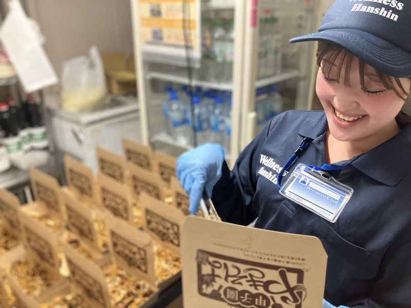 甲子園球場内の売店(株式会社ウエルネス阪神)のアルバイト・バイト求人情報-05