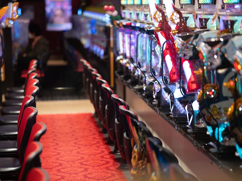 東京都江戸川区のパチンコ店(株式会社ミレ・キャリア)のアルバイト・バイト求人情報-02