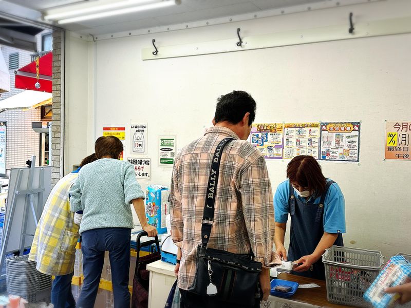 ユニ・ケアー金町店内のアルバイト・バイト求人情報-04