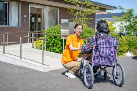 ブルーミングケア横浜小机(株式会社メディカルヘルスケア)のアルバイト・バイト求人情報-04