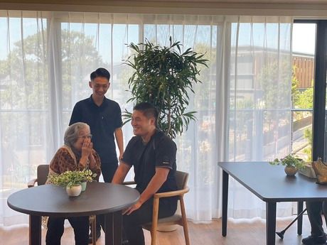 奉優会(特養)　特別養護老人ホーム弦巻の家のアルバイト・バイト求人情報-02