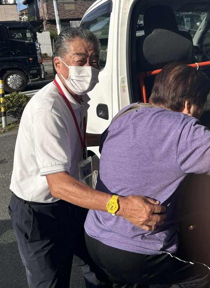 リハビリデイセンター悠　本郷台のアルバイト・バイト求人情報-01
