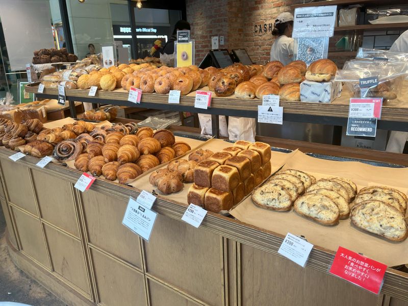 株式会社ドレステーブル(TRUFFLE mini 町田店)のアルバイト・バイト求人情報-03
