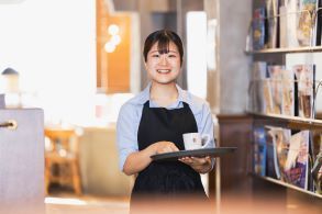 本と珈琲 梟書茶房 Esola池袋店のアルバイト・バイト求人情報-05