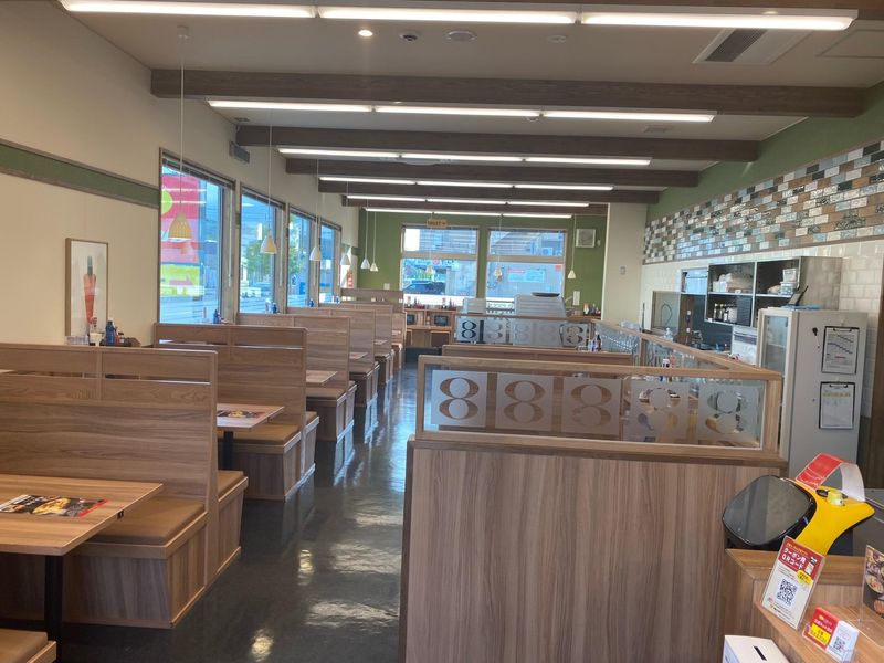 8番らーめん 金沢工大前店のアルバイト・バイト求人情報-03