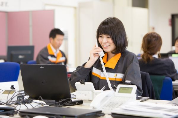 アストモスリテイリング株式会社のアルバイト・バイト求人情報-02