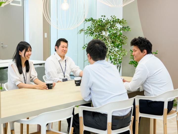 株式会社コスモサミット