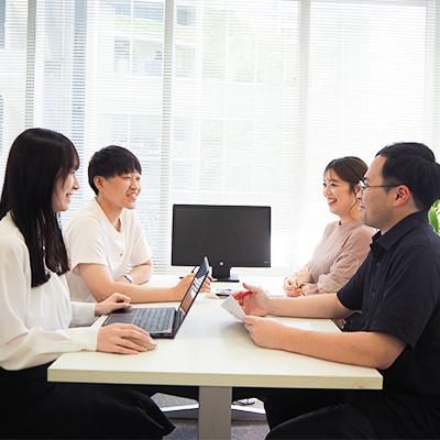 株式会社アクシス