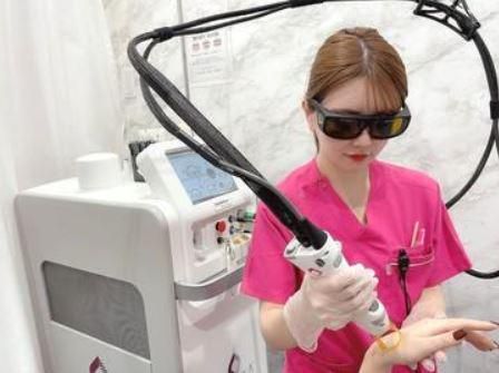 レナトゥスクリニック新宿院のアルバイト・バイト求人情報-05