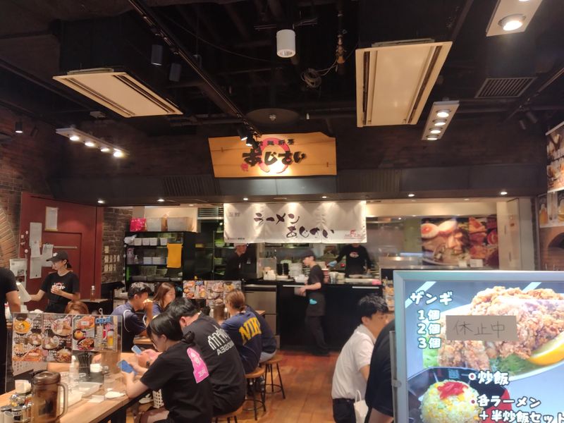 麺厨房あじさい　新千歳空港店のアルバイト・バイト求人情報-02