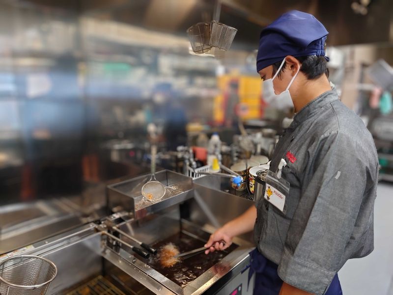 チャンピオンカレー 大野店のアルバイト・バイト求人情報-02