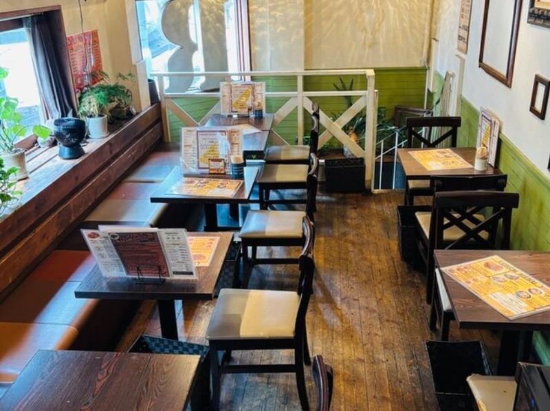 CAFE&WINE DINING RAINBOW 下北沢のアルバイト・バイト求人情報-02