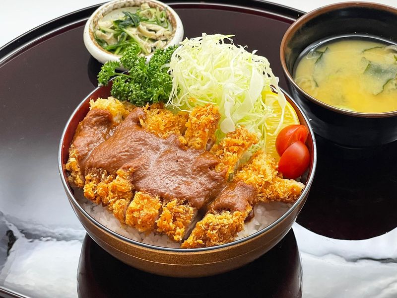 とり料理専門店 とりほまれのアルバイト・バイト求人情報-02
