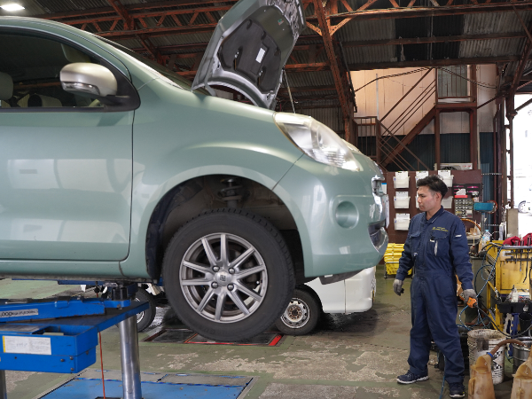 株式会社吉田自動車のアルバイト・バイト求人情報-03