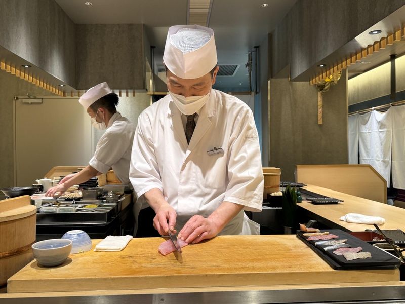 東京寿司 ITAMAE SUSHI　赤坂店のアルバイト・バイト求人情報-03