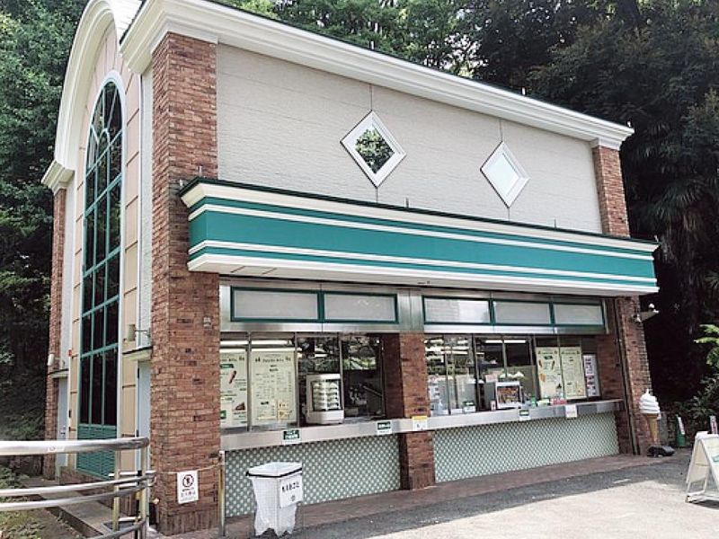 フォレスト　カフェの派遣求人情報