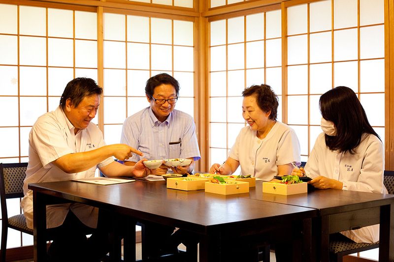 株式会社花萬のアルバイト・バイト求人情報-04