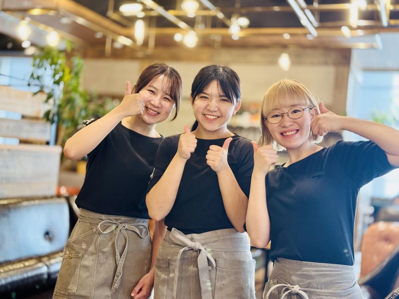 ガレットカフェ&スモークグリルHEARTH(ハース)　池袋店のアルバイト・バイト求人情報-01