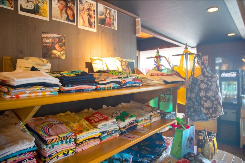 88tees CAFE(ヤヤカフェ)のアルバイト・バイト求人情報-05