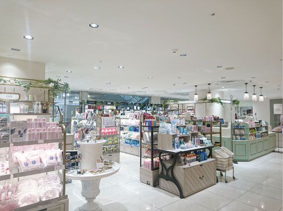 株式会社井田両国堂　メイクアップソリューション星ヶ丘店のアルバイト・バイト求人情報-33