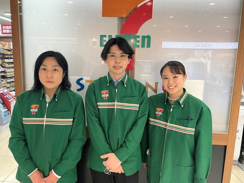 セブンイレブン　京急ST上大岡京急店のアルバイト・バイト求人情報-01