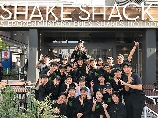 シェイクシャック 御殿場プレミアム・アウトレット店のアルバイト・バイト求人情報-03