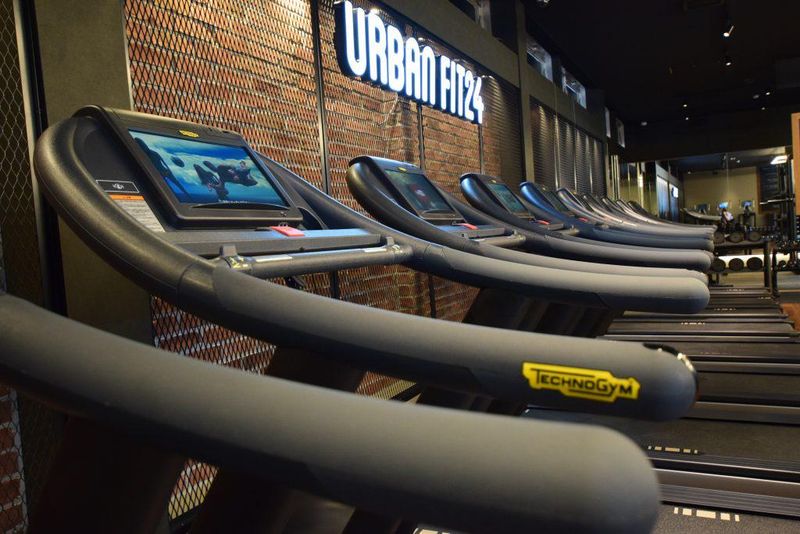 URBAN FIT24 高槻店のアルバイト・バイト求人情報-02