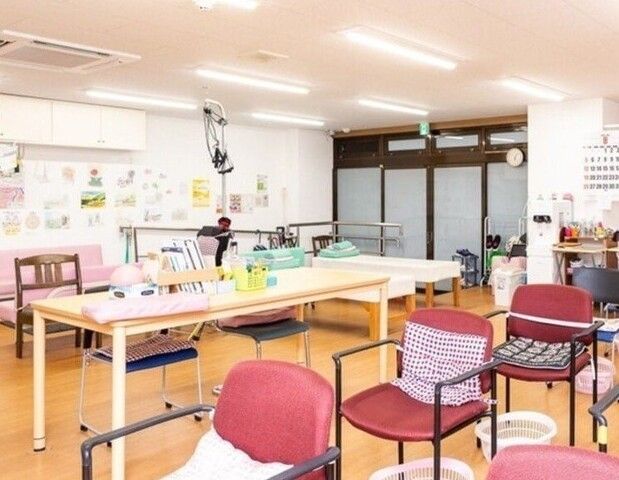 株式会社ボーン・ケア　小台介護リハビリセンターのアルバイト・バイト求人情報-03