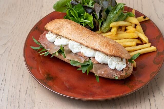 SALONE VENDREDIのアルバイト・バイト求人情報-02