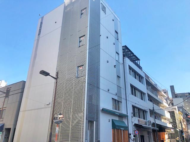 株式会社辰巳屋