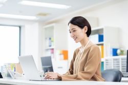 日総 ブレイン株式会社の求人・転職情報