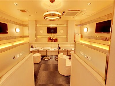 PUB CLUB YIN GOT~インゴット~のアルバイト・バイト求人情報-03