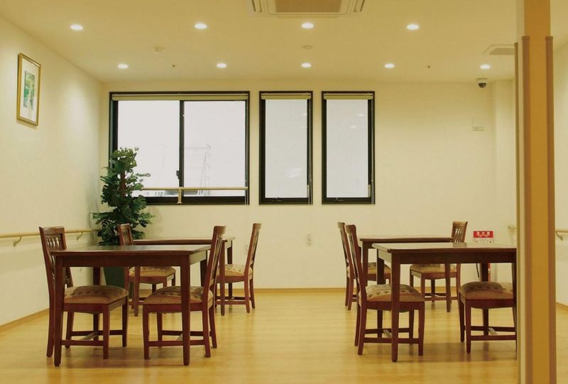サービス付き高齢者向け住宅　ユーアイ尾ノ上(ユウベル株式会社)のアルバイト・バイト求人情報-02