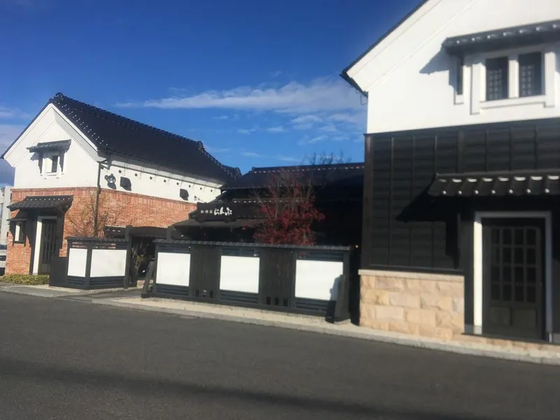 珈琲屋らんぷ　三好井ノ口店のアルバイト・バイト求人情報